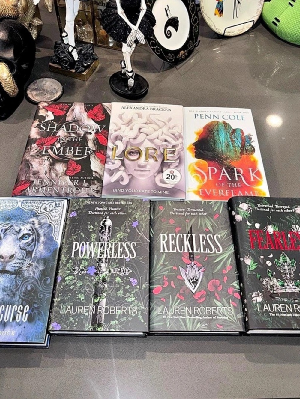 Lot of 7 Best Selling Hardcover Fantasy Romance Books A lot are 1st Editions